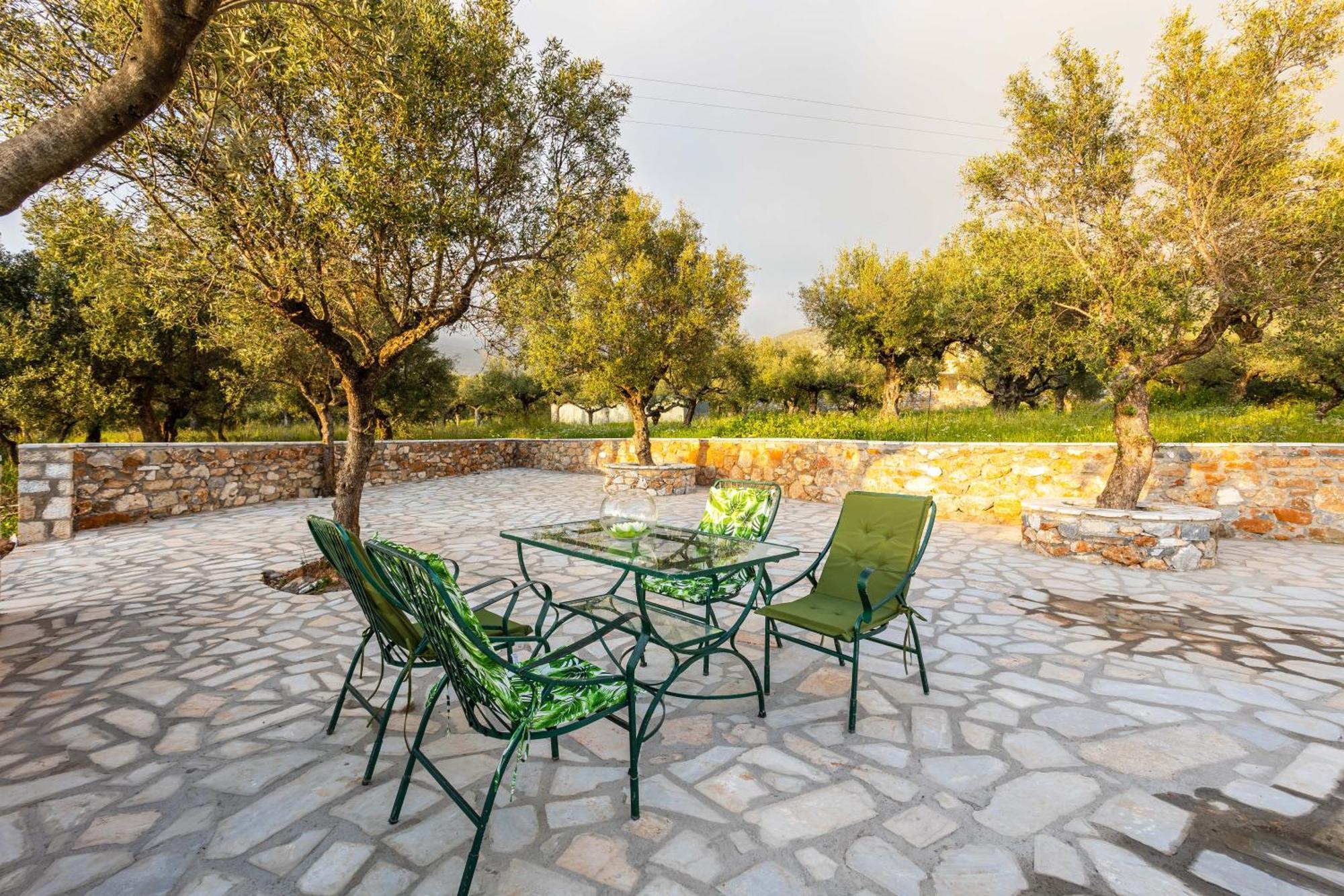 Mani Holiday House Kotronion  Exterior foto